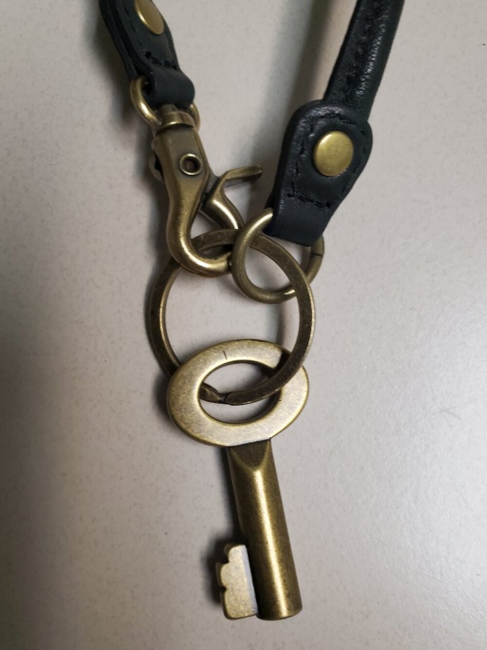 Fossil Replacement Key Purse Charm - Picture 6 of 11